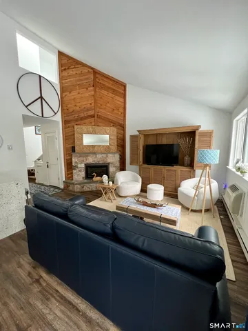 $219,000 | 319 Cliffside Drive, Torrington, CT 06790