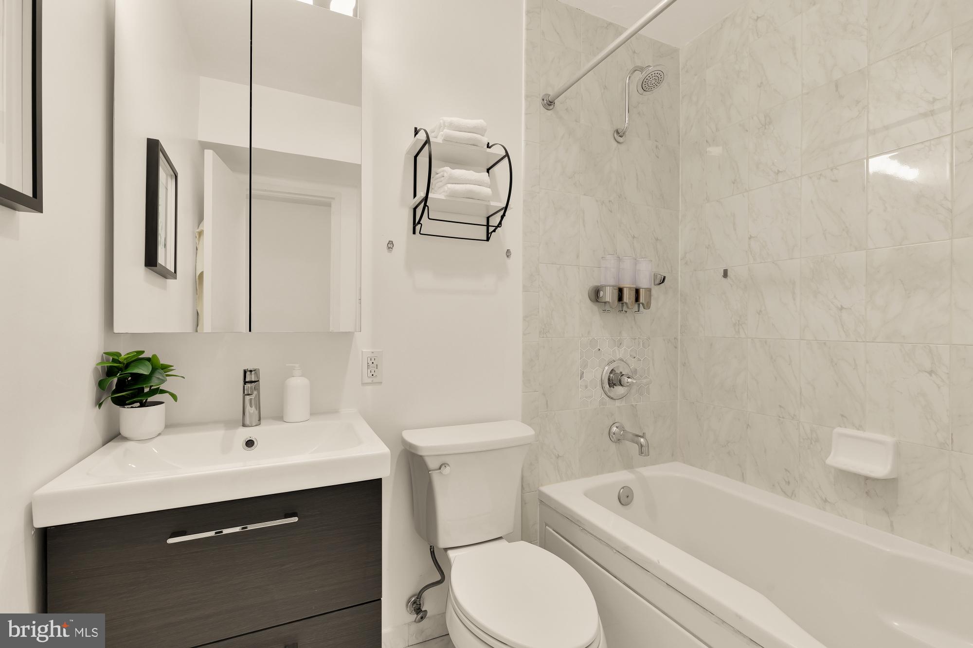 363 N Street Southwest, Unit 363 Washington, DC 20024 - Photo 27 of 41