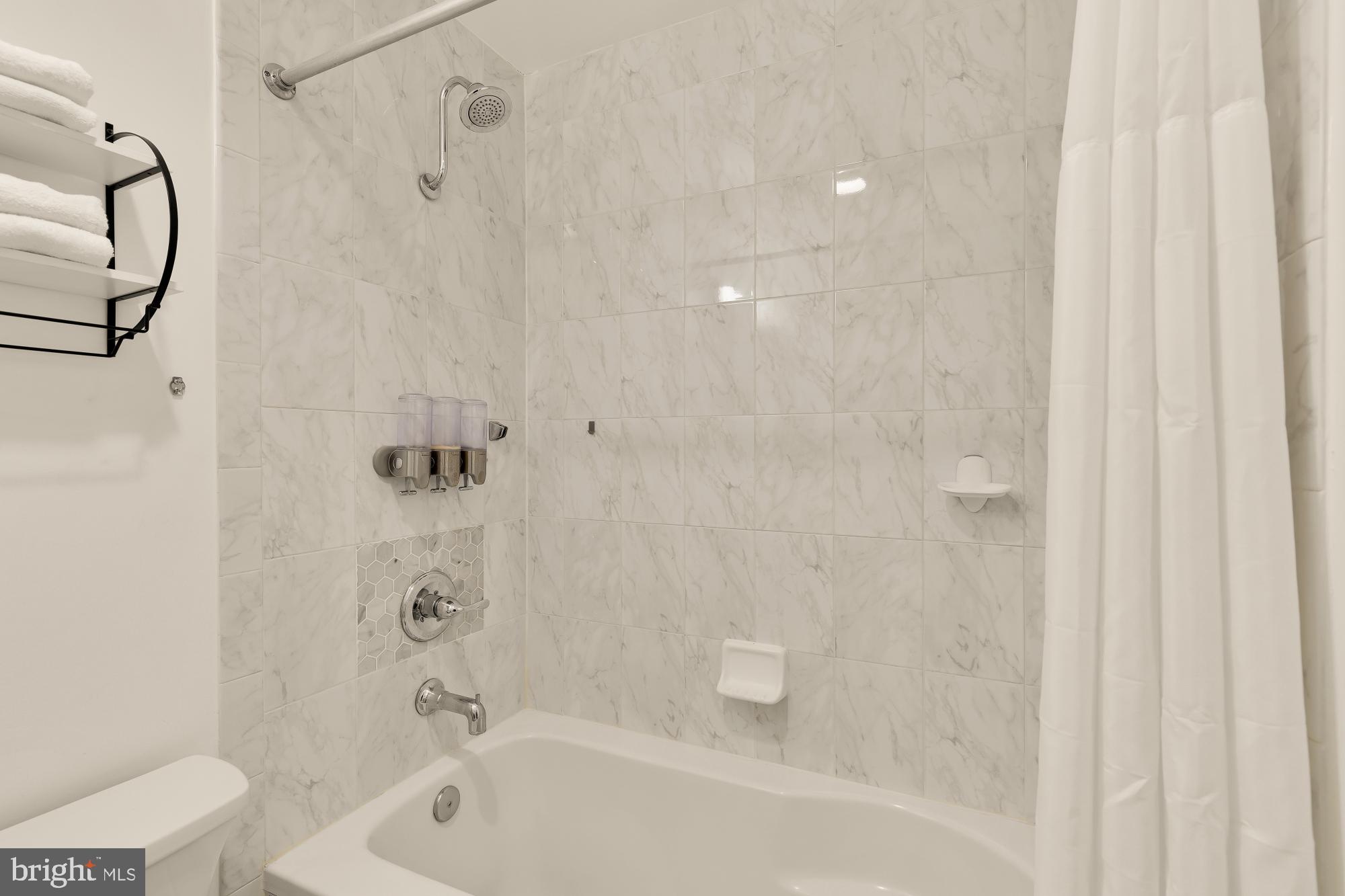 363 N Street Southwest, Unit 363 Washington, DC 20024 - Photo 28 of 41