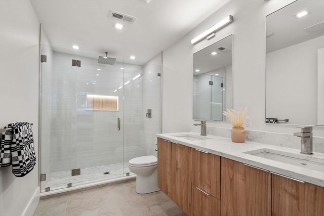 $1,555,000 | 8-10 Mercer Street, Unit PH 5, Boston, MA 02127