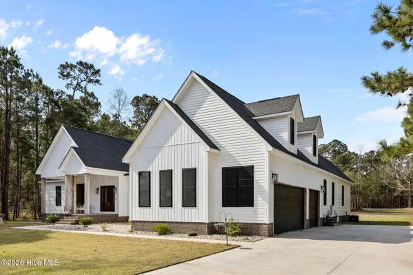 $869,900 | 111 Blue Jay Way, Stella, NC 28582