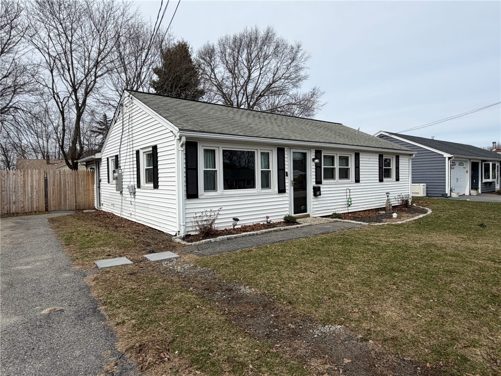 15 Rosedale Drive Bristol, RI 02809 - Photo 12 of 13