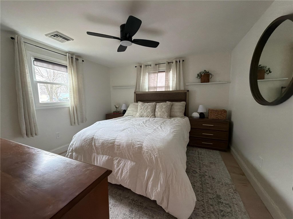 15 Rosedale Drive Bristol, RI 02809 - Photo 5 of 13 Primary Bedroom