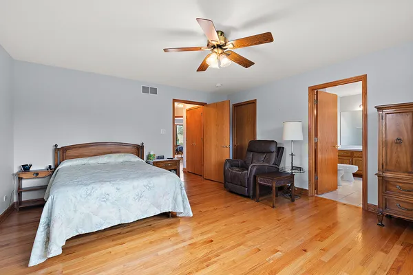 $599,000 | 14342 Oakley Avenue, Orland Park, IL 60462