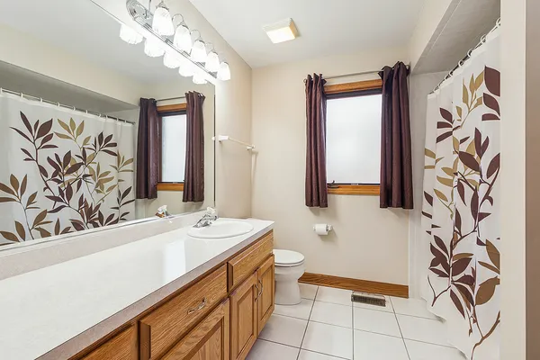 $599,000 | 14342 Oakley Avenue, Orland Park, IL 60462