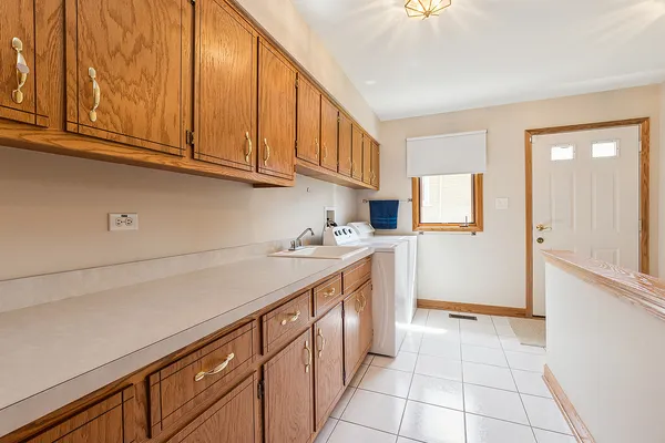 $599,000 | 14342 Oakley Avenue, Orland Park, IL 60462