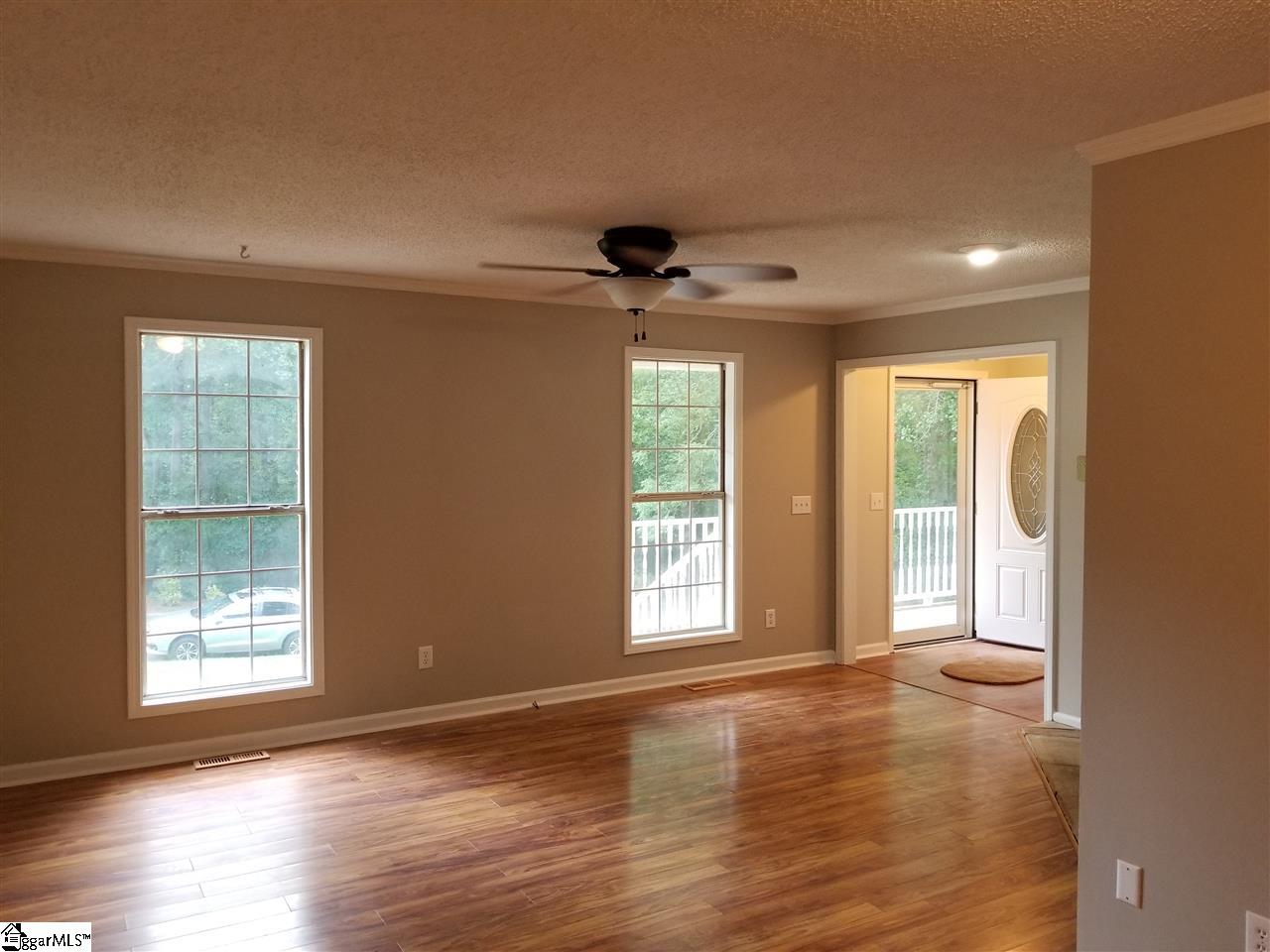 930 Fargo Street Mauldin, SC 29662 - Photo 10 of 36 Gallery Image 10