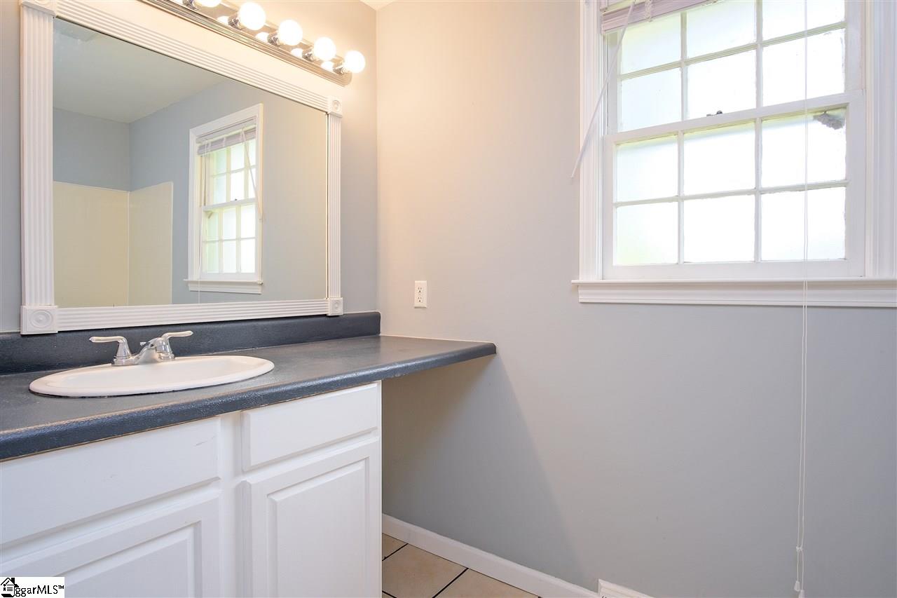 620 George Albert Lake Road Anderson, SC 29624 - Photo 12 of 16 Gallery Image 12