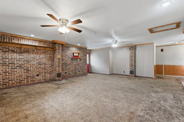 $399,000 | 6024 Highway 36, Brenham, TX 77833