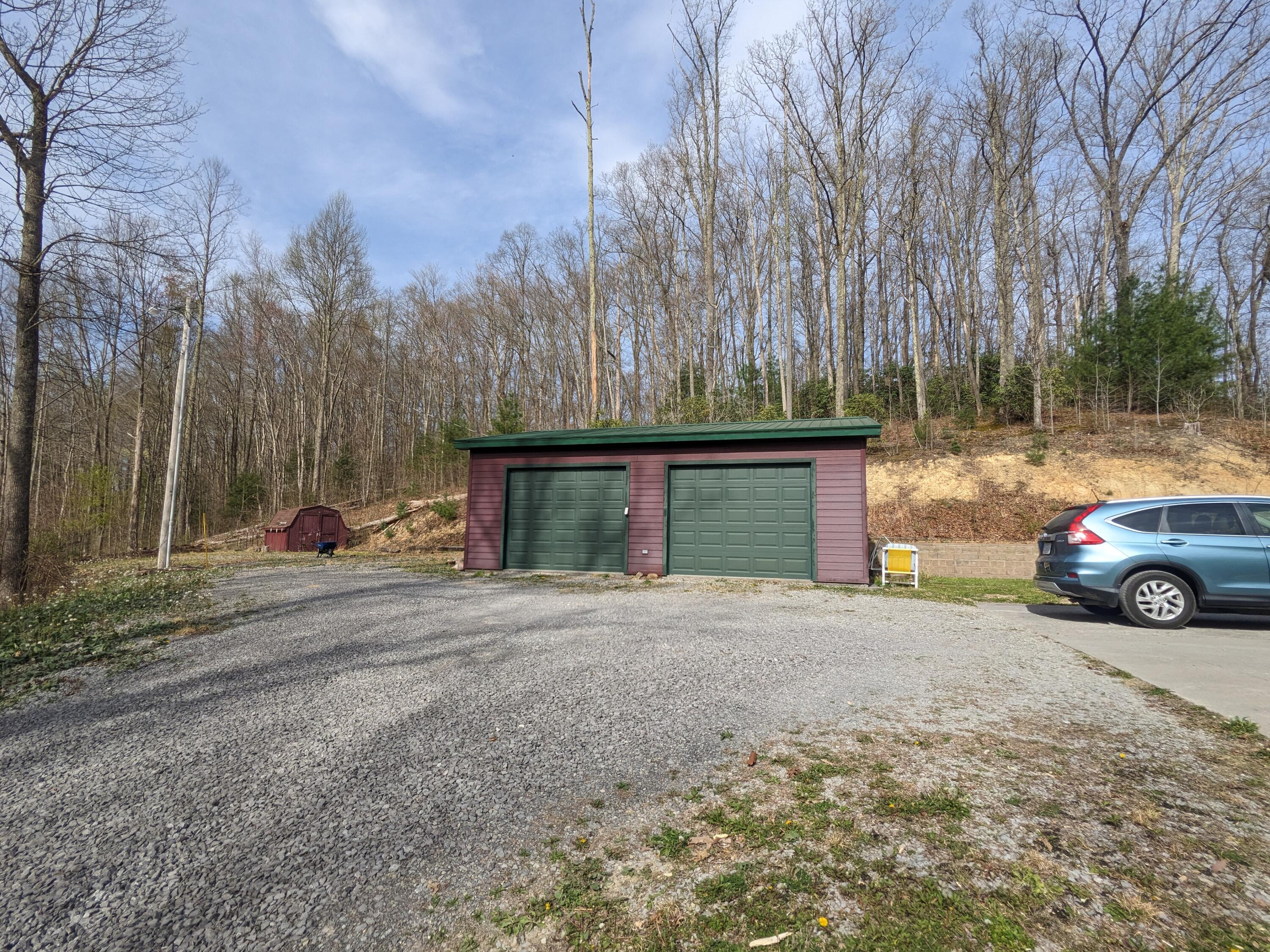 8421 Woodridge Road Wise, VA 24293 - Photo 8 of 56 Detached garage