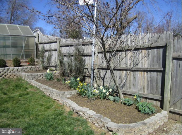 119 Harmony Hall Road Gaithersburg, MD 20877 - Photo 18 of 28 Exterior (Rear)