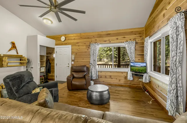 $650,000 | 6617 Freedline Drive, Flagstaff, AZ 86001