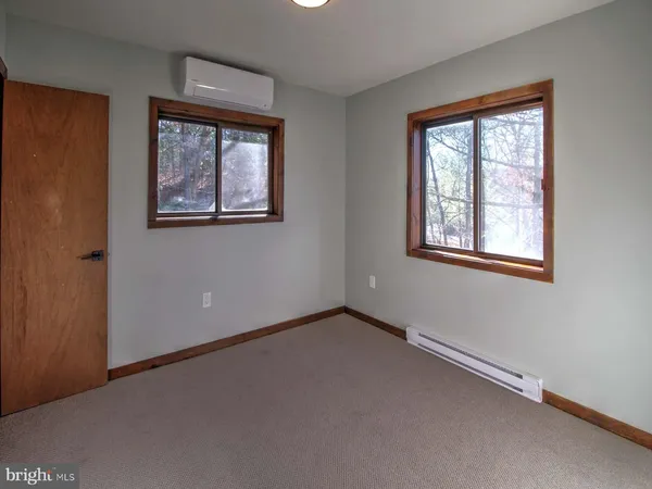 $534,500 | 63 Fairway Drive, Basye, VA 22842