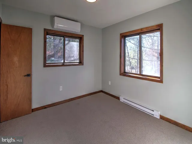 $539,500 | 63 Fairway Drive, Basye, VA 22842