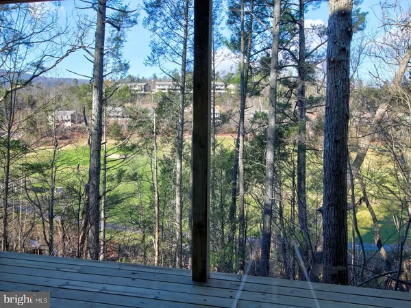 $534,500 | 63 Fairway Drive, Basye, VA 22842