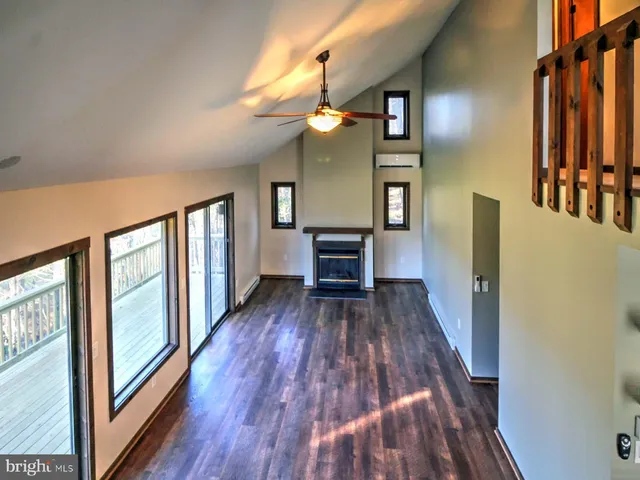 $539,500 | 63 Fairway Drive, Basye, VA 22842