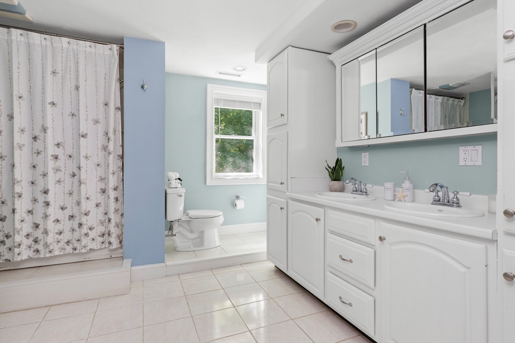 3 Summer Street, Unit 2 Topsfield, MA 01983 - Photo 27 of 38