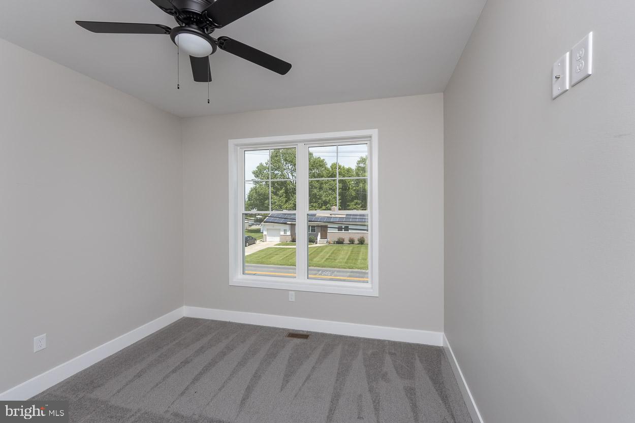 2302 Ruth Avenue Sparrows Point, MD 21219 - Photo 23 of 34
