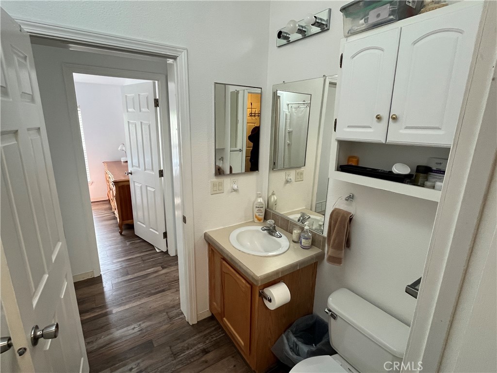 39950 7 Oaks Road, Unit 41 Angelus Oaks, CA 92305 - Photo 16 of 21 BATHROOM 2