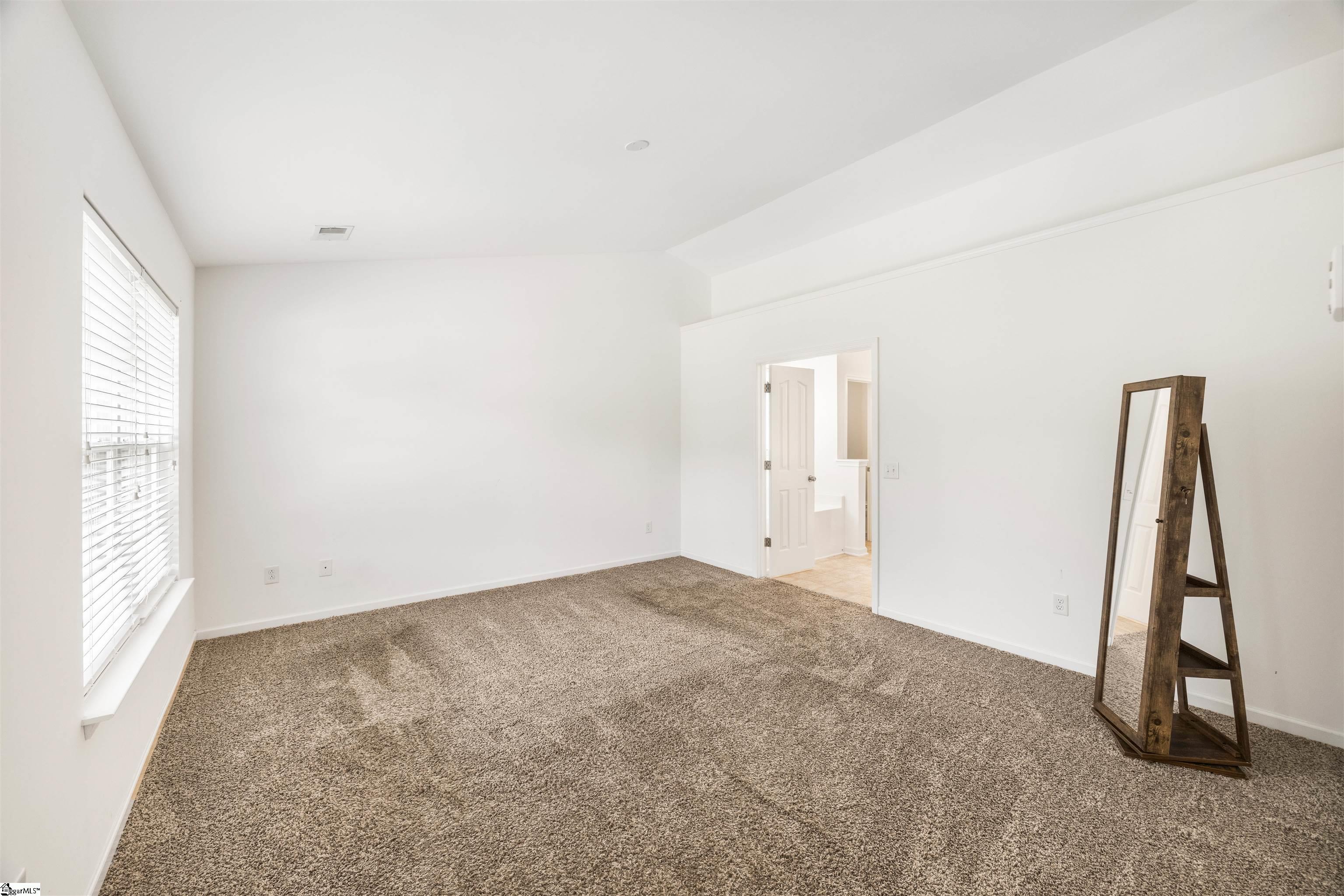 383 Riverdale Road Simpsonville, SC 29680 - Photo 12 of 39 Gallery Image 12