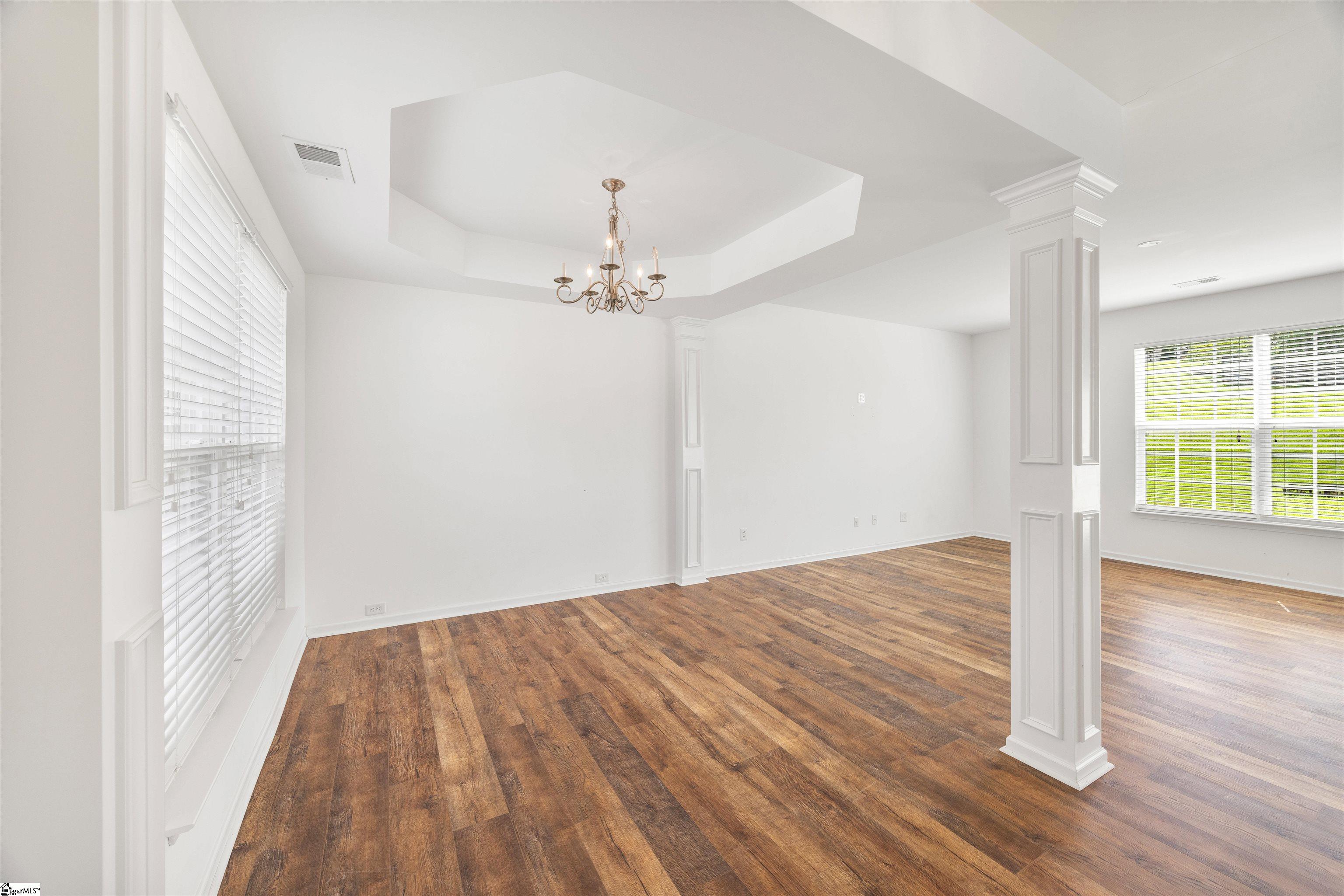 383 Riverdale Road Simpsonville, SC 29680 - Photo 2 of 39 Gallery Image 2