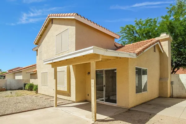 $2,230 | 7045 North 28th Avenue, Phoenix, AZ 85051