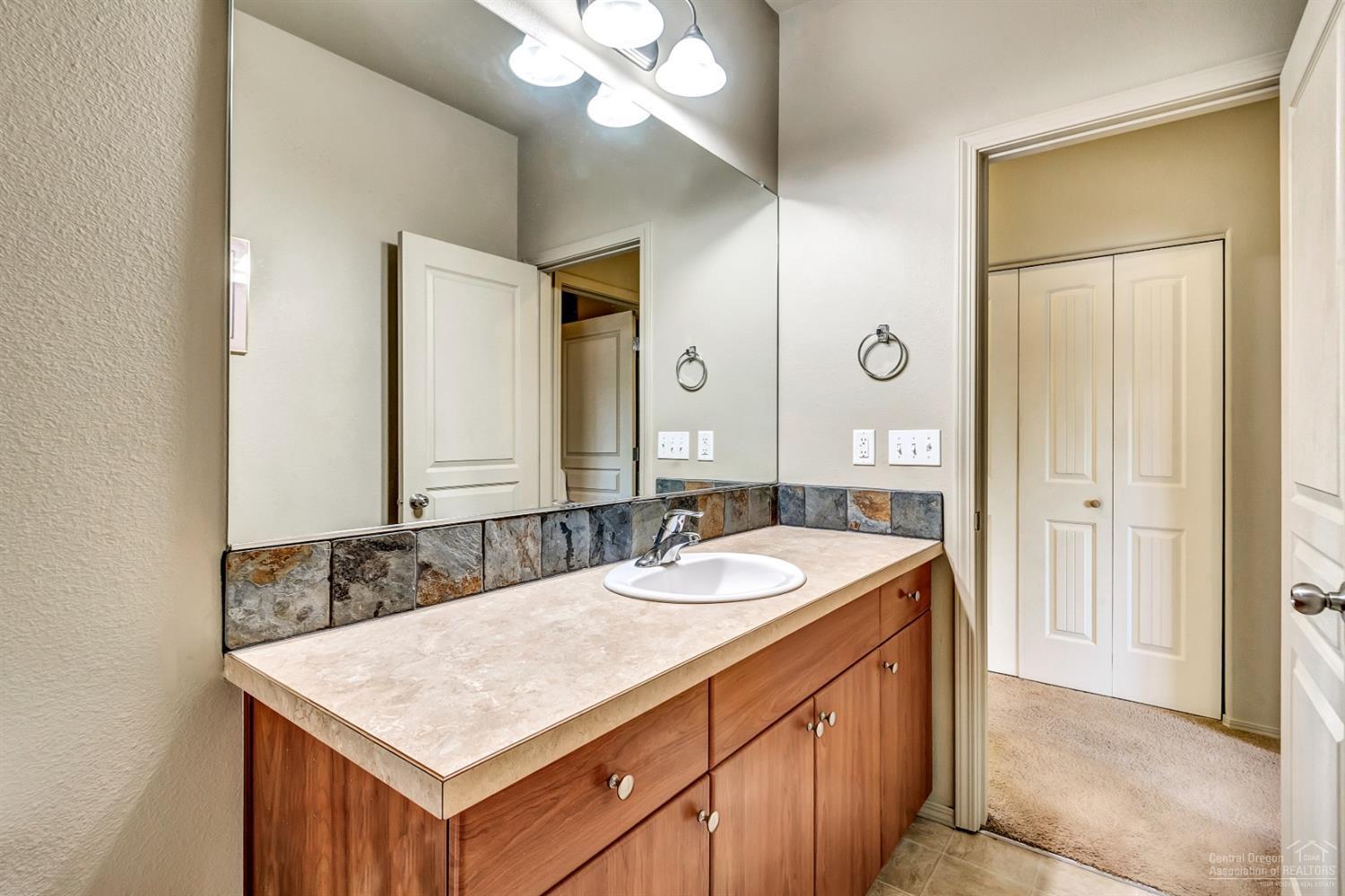 638 Northeast Mason Road Bend, OR 97701 - Photo 14 of 20 Additional Photo