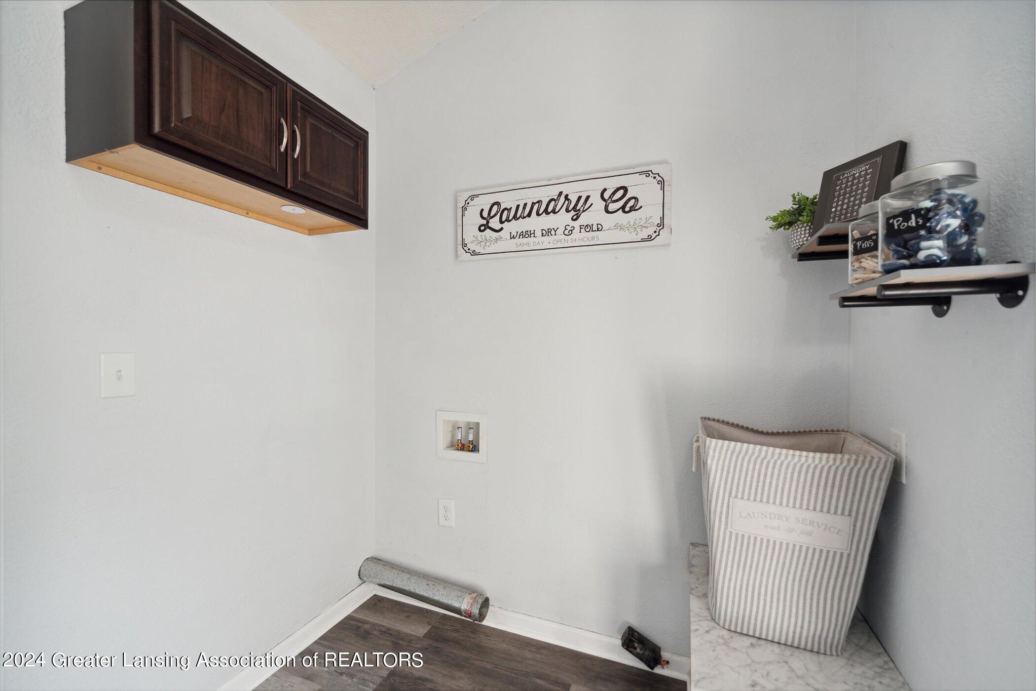 5642 Hallendale Road Haslett, MI 48840 - Photo 34 of 49 33-5642-Hallendale-Rd-Haslett-MI-48840-W