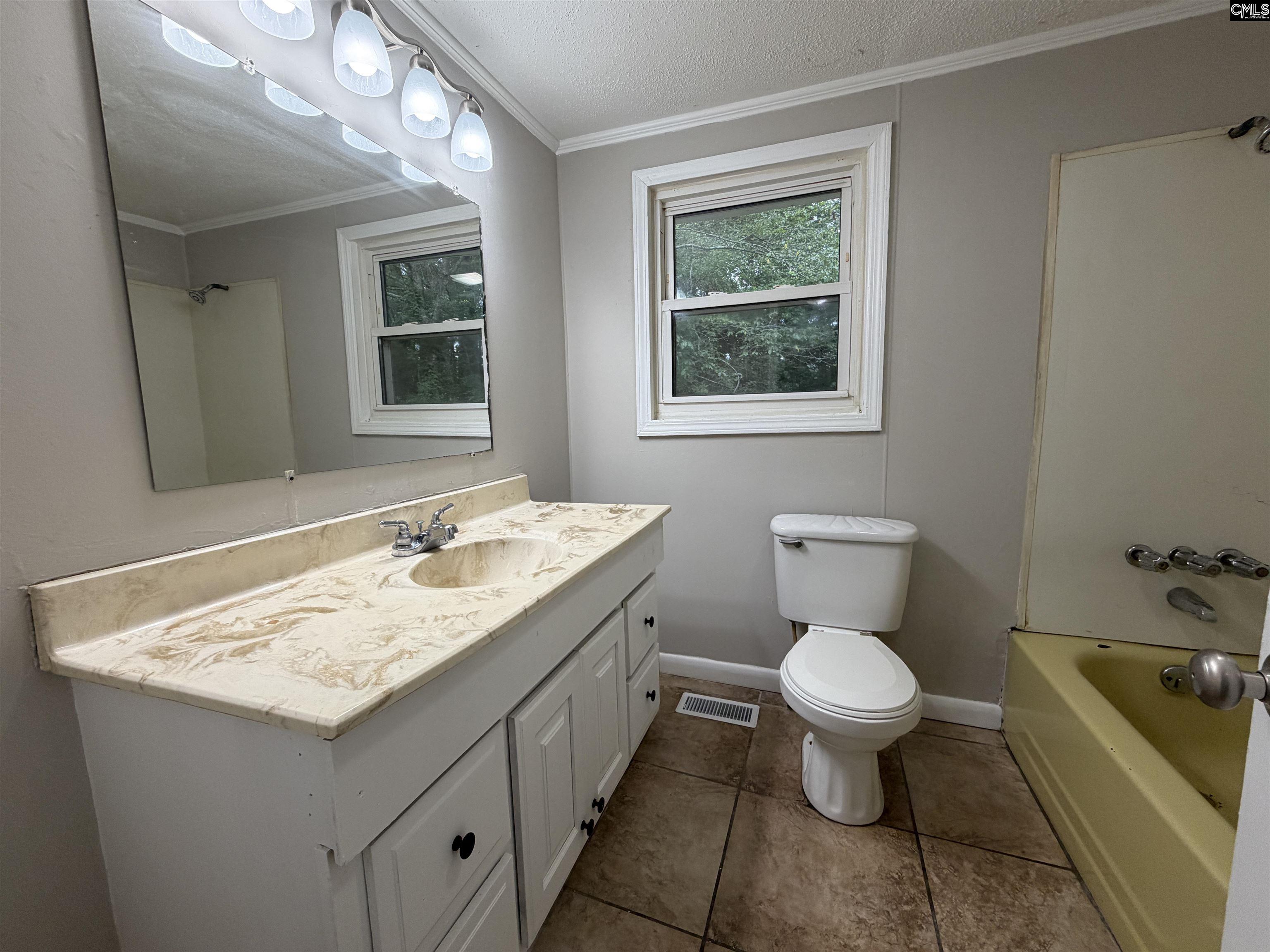 1207 Hampton Road Orangeburg, SC 29115 - Photo 19 of 25