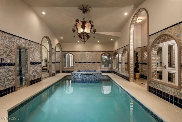 $33,000 | 8801 Palm Greens Court, Las Vegas, NV 89134