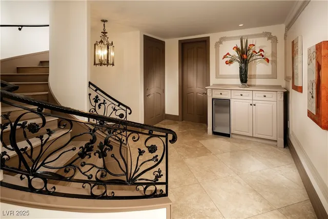 $33,000 | 8801 Palm Greens Court, Las Vegas, NV 89134