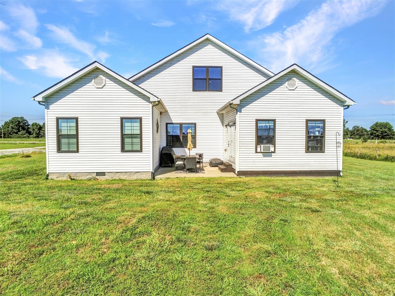 4378 Lewisburg Road Russellville, KY 42276 - Photo 4 of 51 Gallery Image 4