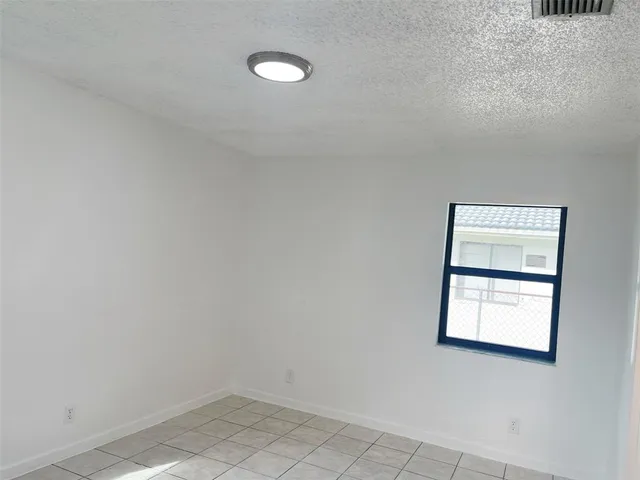 $2,300 | 4104 Northwest 114th Avenue, Coral Springs, FL 33065