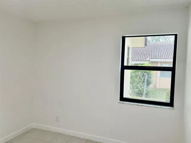 $2,300 | 4104 Northwest 114th Avenue, Coral Springs, FL 33065