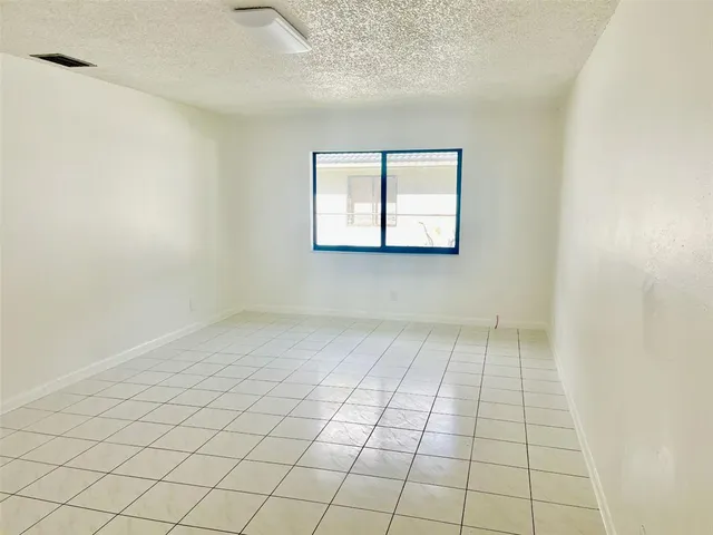 $2,300 | 4104 Northwest 114th Avenue, Coral Springs, FL 33065
