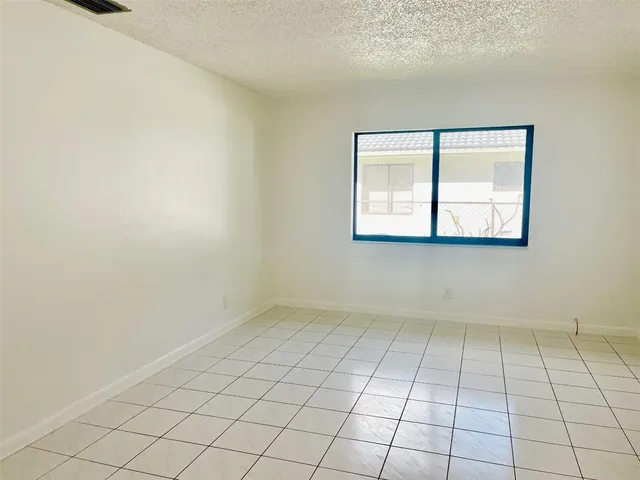 $2,300 | 4104 Northwest 114th Avenue, Coral Springs, FL 33065