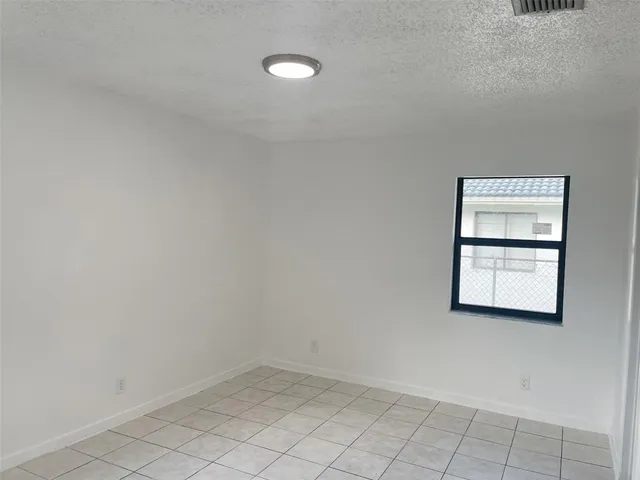 $2,300 | 4104 Northwest 114th Avenue, Coral Springs, FL 33065