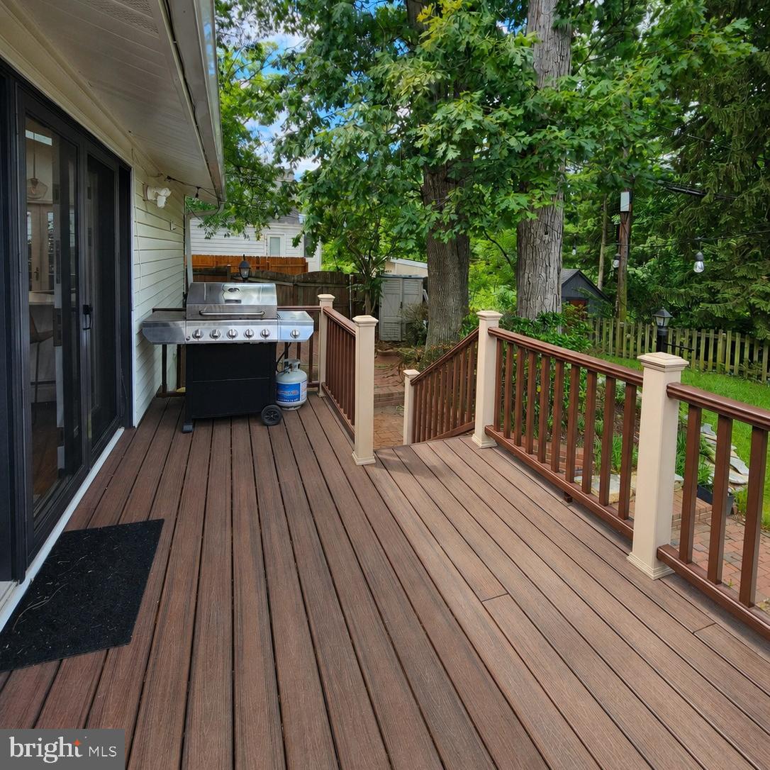 3304 Circle Hill Road Alexandria, VA 22305 - Photo 28 of 32