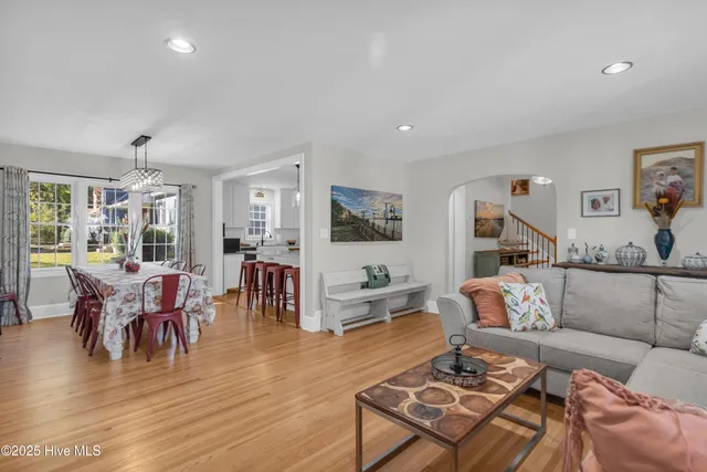 $410,000 | 220 South Duplin Street, Wallace, NC 28466