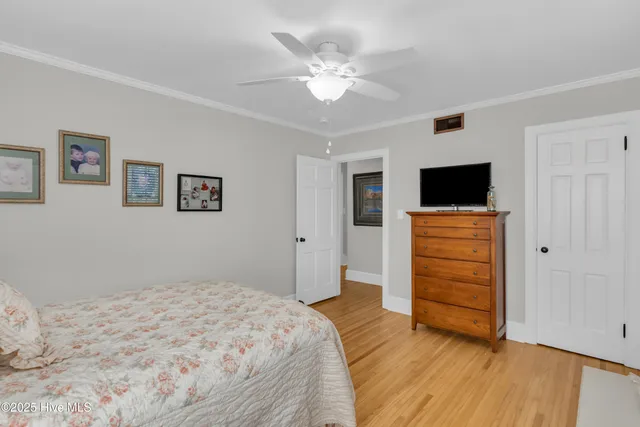 $410,000 | 220 South Duplin Street, Wallace, NC 28466