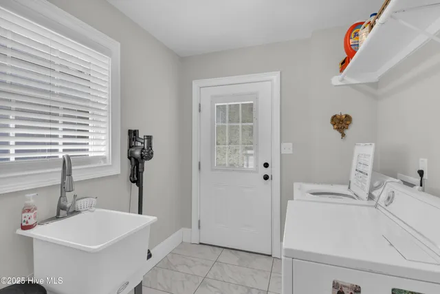 $410,000 | 220 South Duplin Street, Wallace, NC 28466