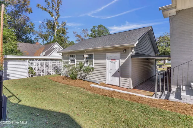 $410,000 | 220 South Duplin Street, Wallace, NC 28466