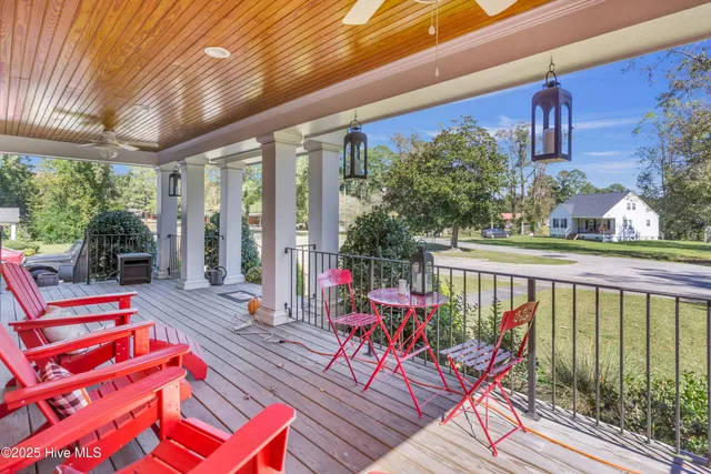 $410,000 | 220 South Duplin Street, Wallace, NC 28466