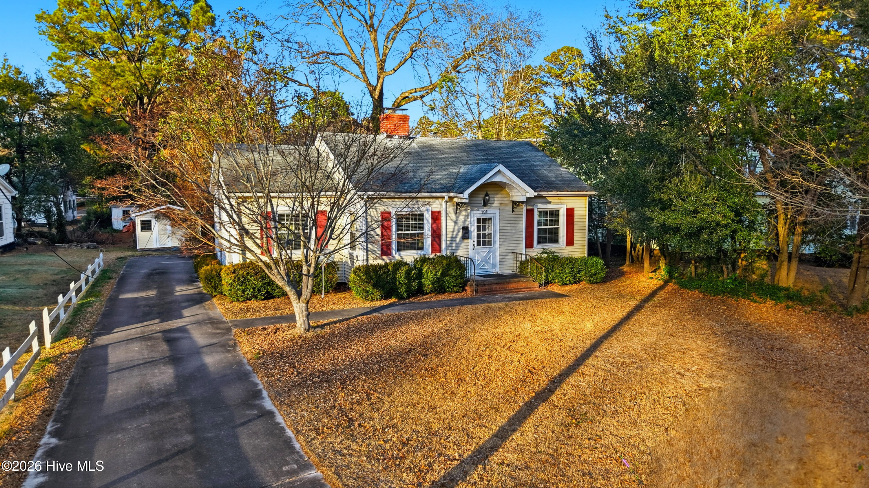 905 Edwards Avenue Kinston, NC 28501 - Photo 5 of 22 06-905 Edwards Ave-6