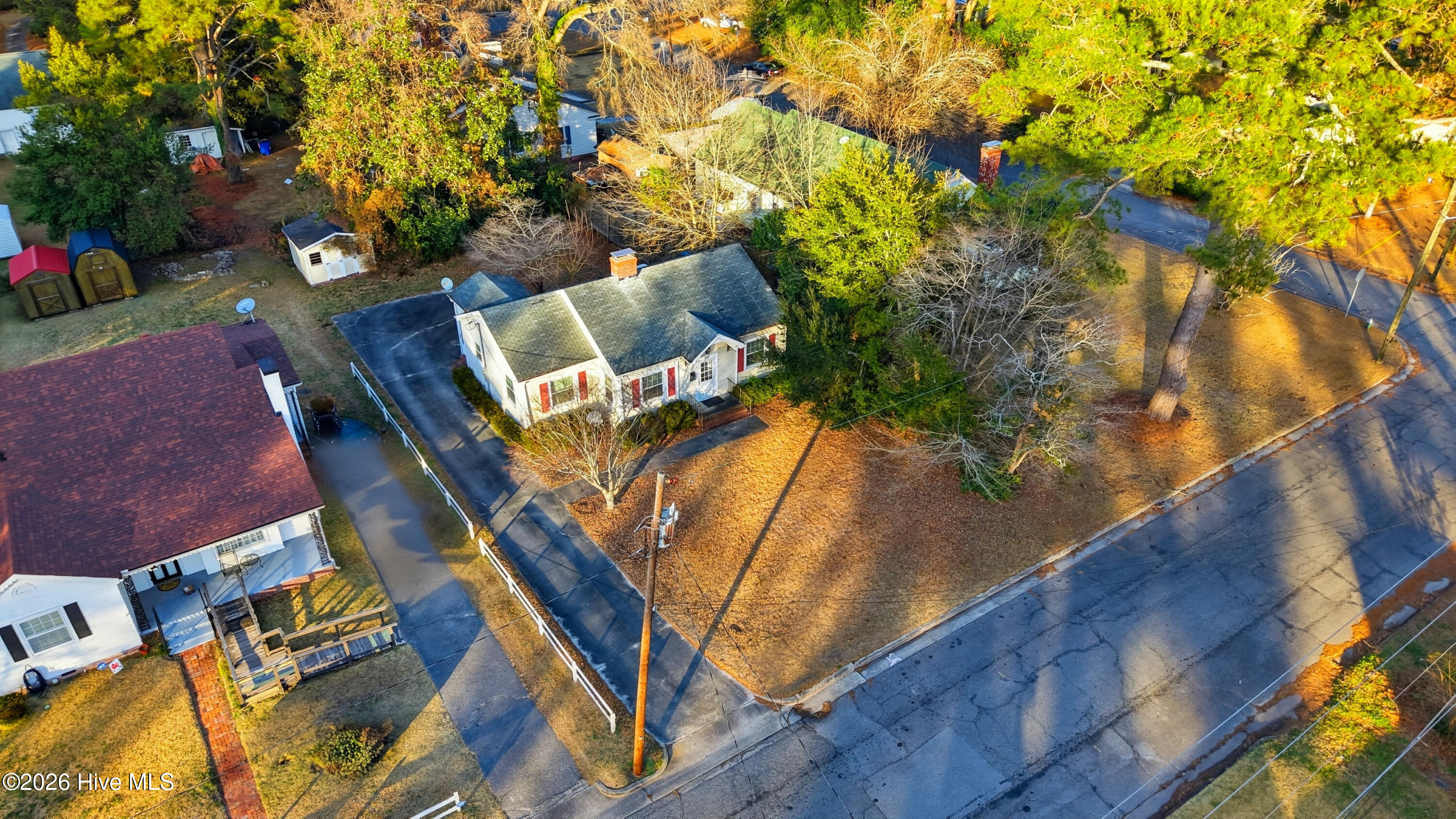 905 Edwards Avenue Kinston, NC 28501 - Photo 9 of 22 10-905 Edwards Ave-10