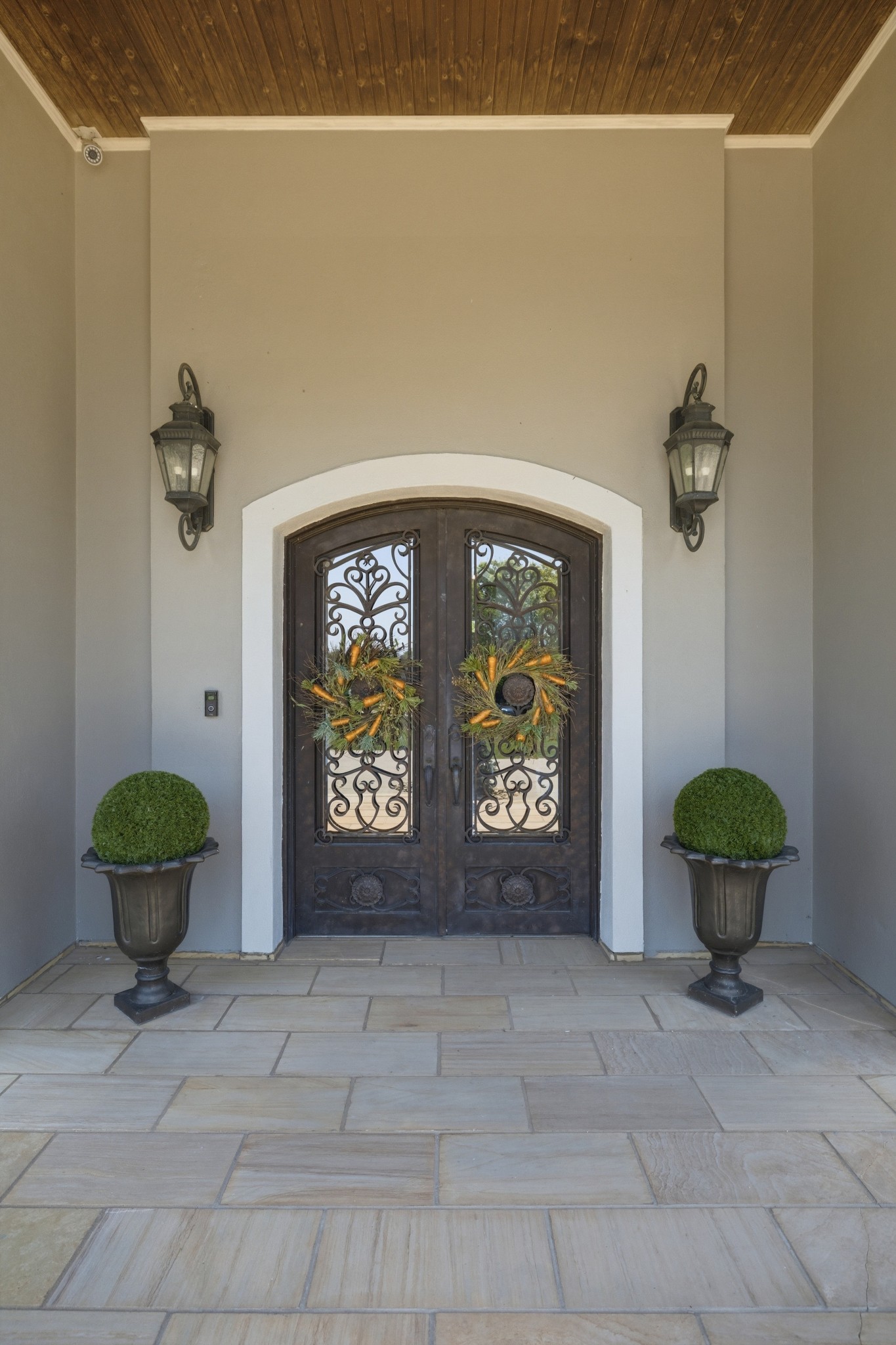 4606 Shores Road Murfreesboro, TN 37128 - Photo 5 of 74 a view of an entrance and a table in a room
