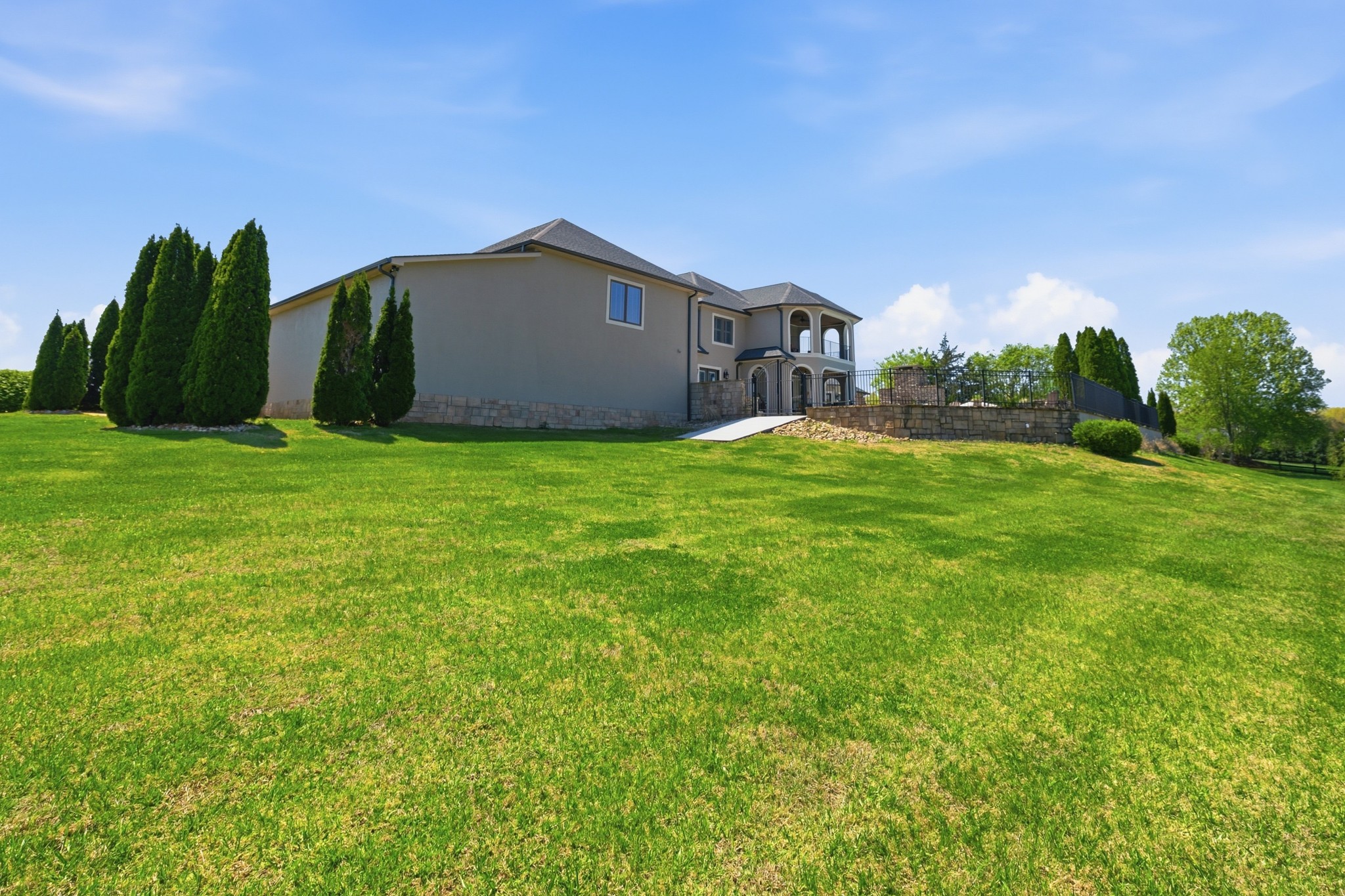 4606 Shores Road Murfreesboro, TN 37128 - Photo 62 of 74 a house view with a garden space