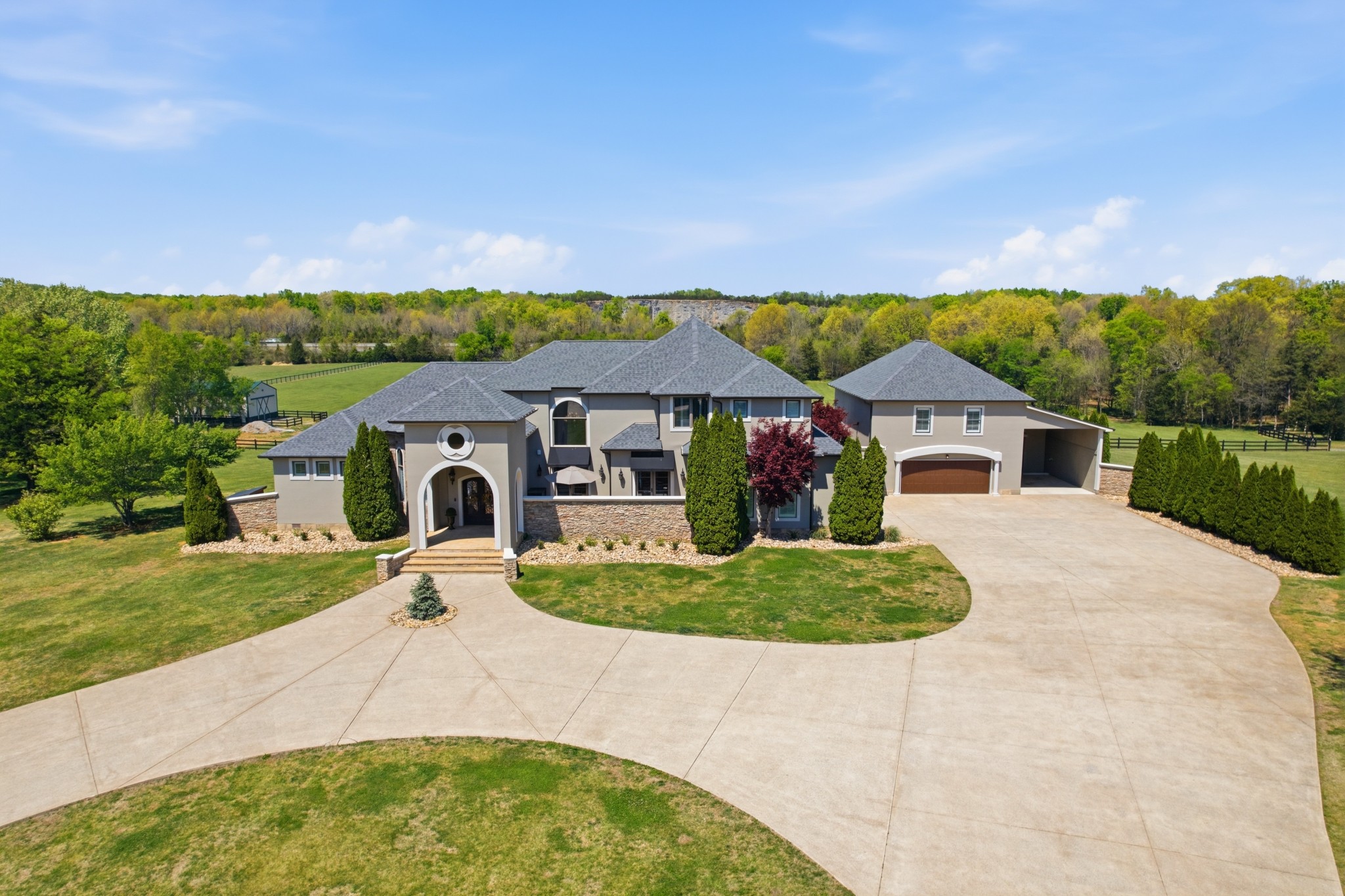 4606 Shores Road Murfreesboro, TN 37128 - Photo 64 of 74 a front view of house with yard and green space