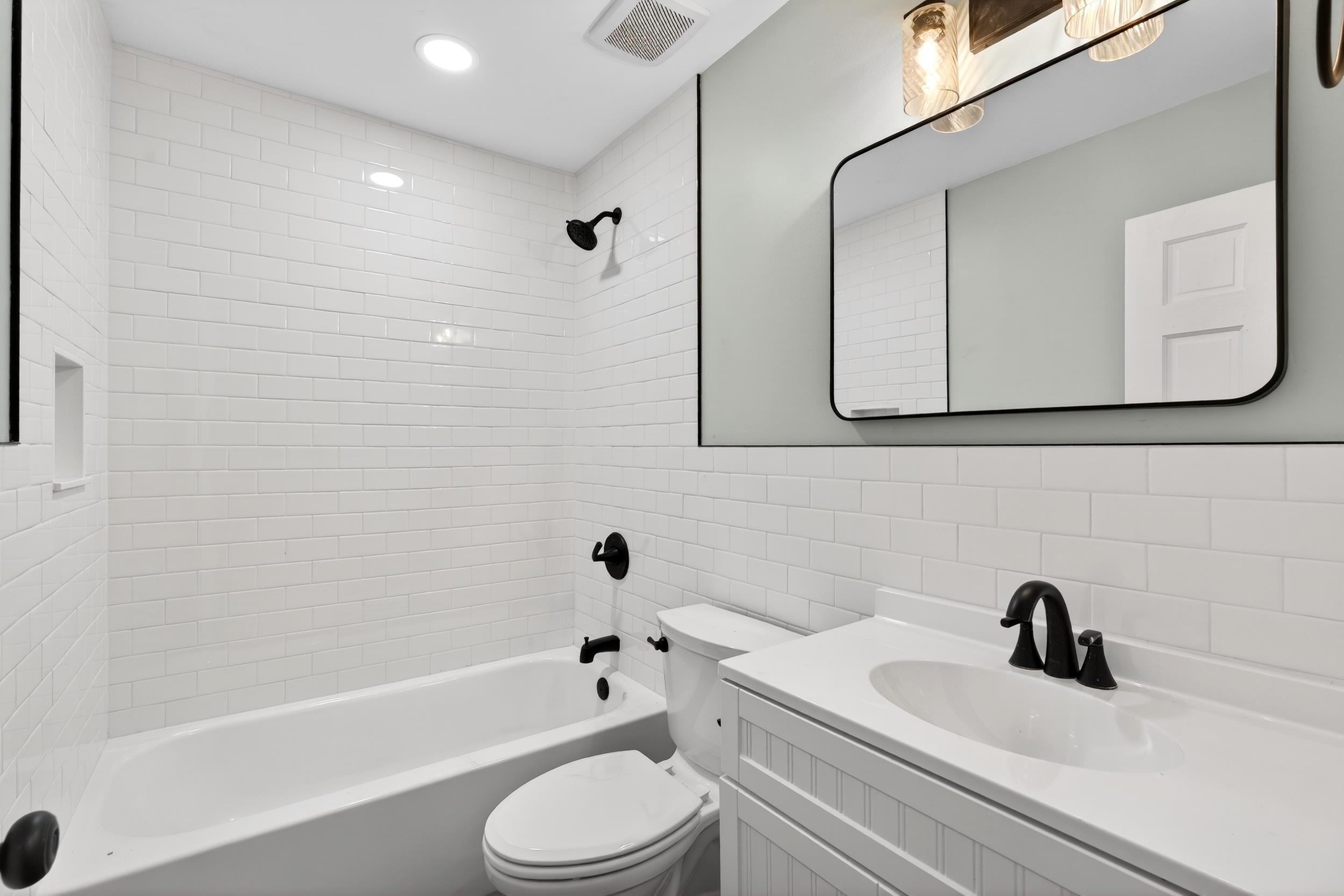 412 Brookside Drive Gaffney, SC 29340 - Photo 4 of 23