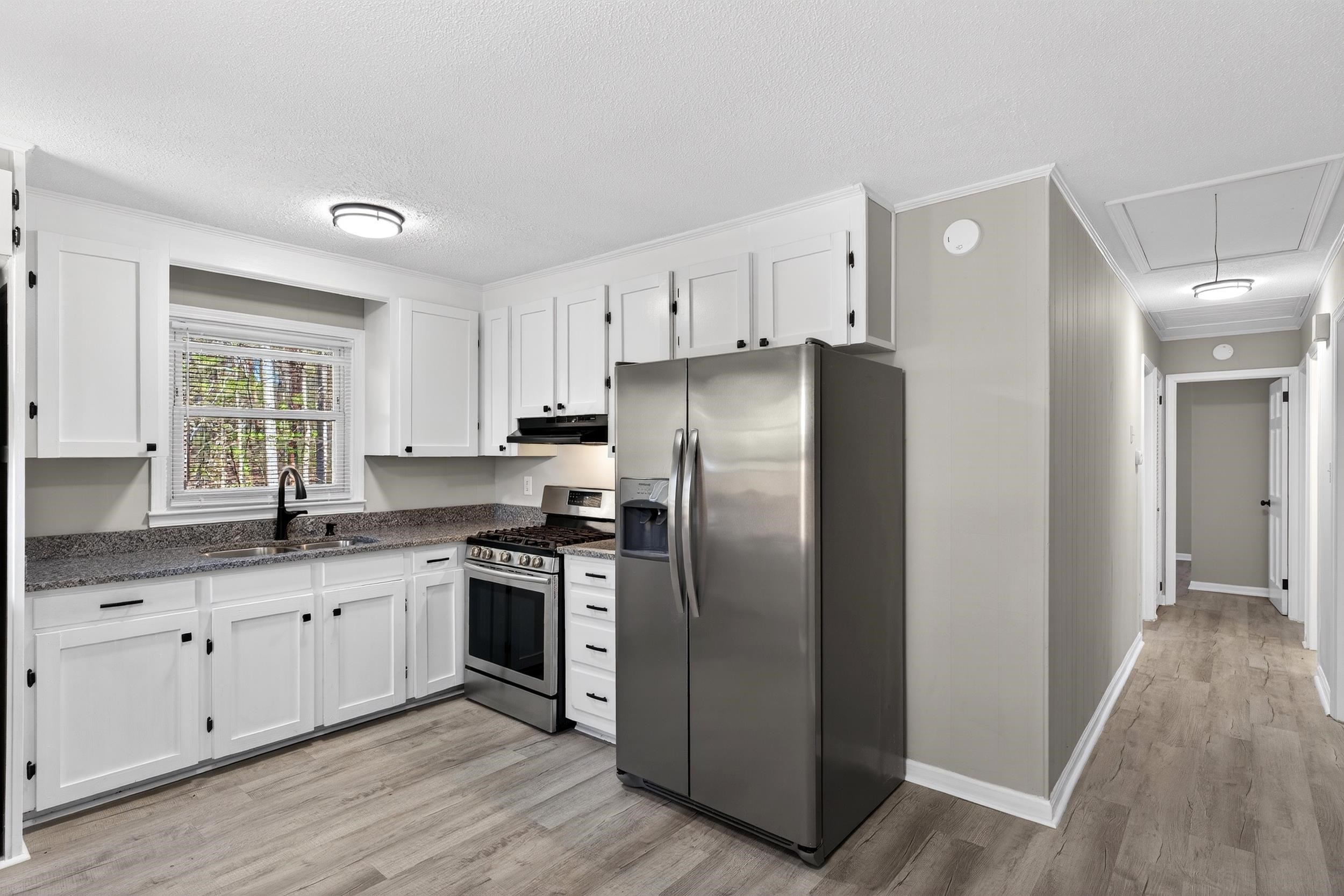 412 Brookside Drive Gaffney, SC 29340 - Photo 5 of 23